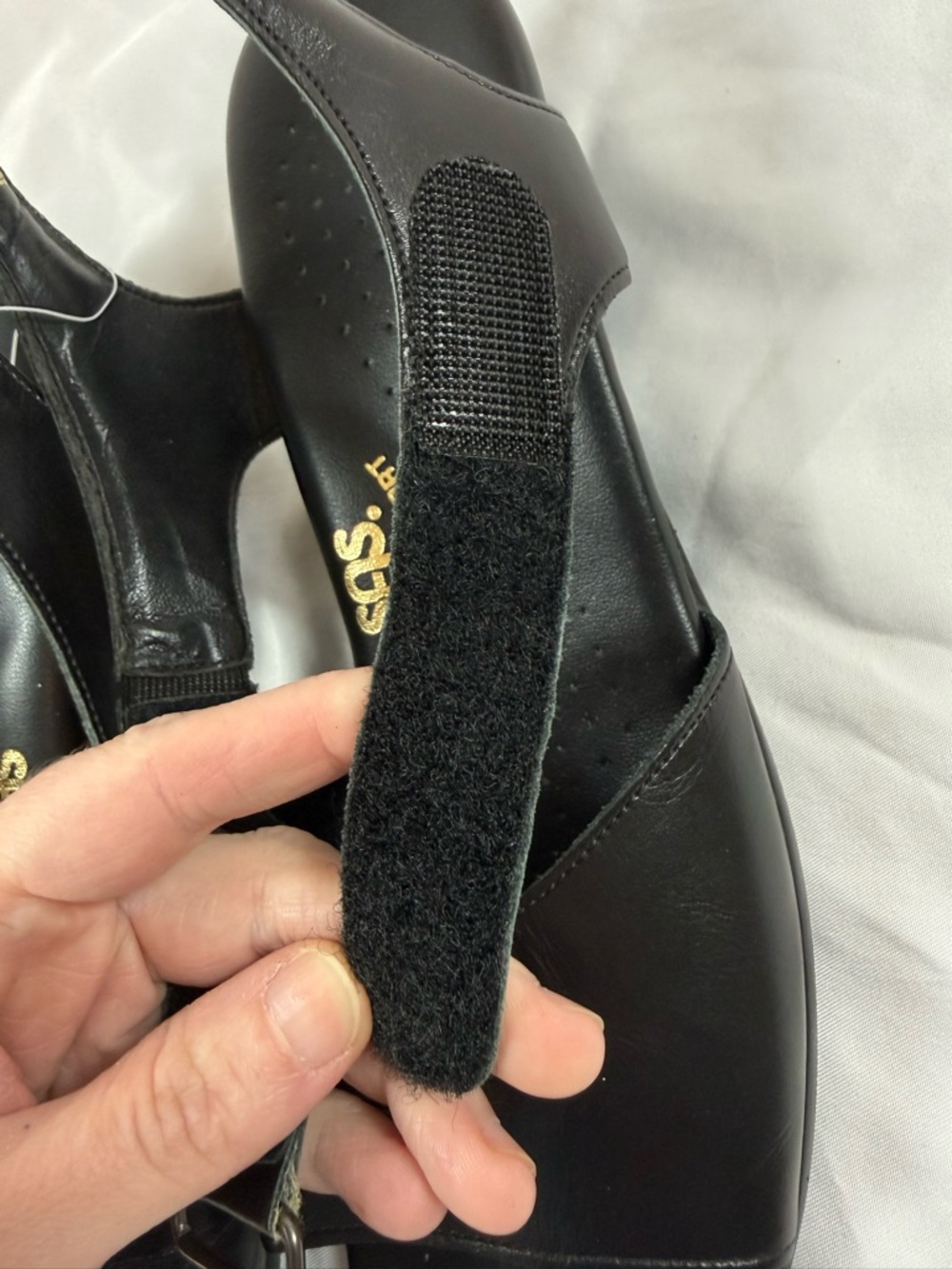 SAS Black Leather Comfort Sandals Slingback Adjustable Women Size 9 - Picture 8 of 11